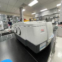Thermo Scientific Nicolet iS50 FT-IR Spectrometer image 1